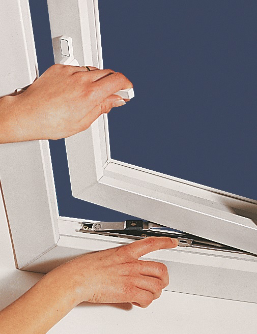 P19-Restrictor-Friction-Hinge-Operation-jpeg.webp